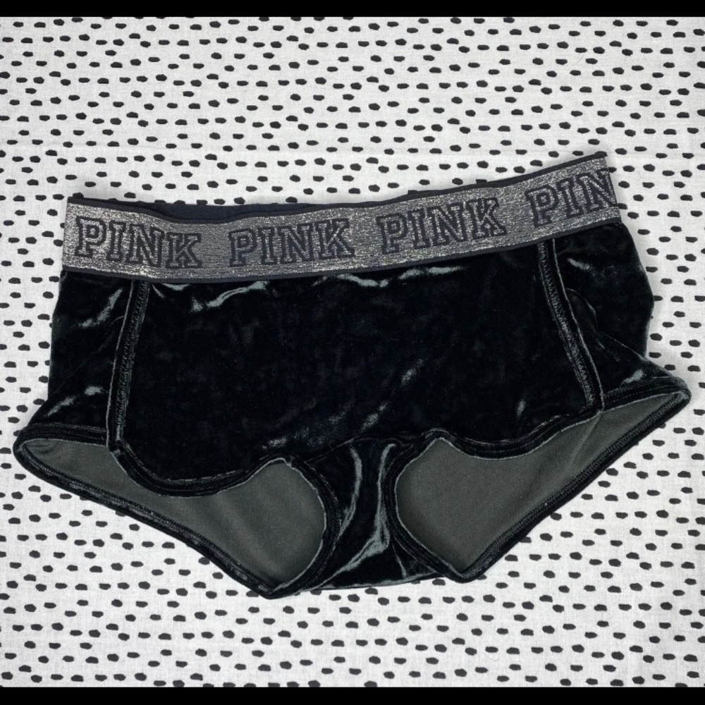 VS PINK black velvet logo boyshort shortie XS